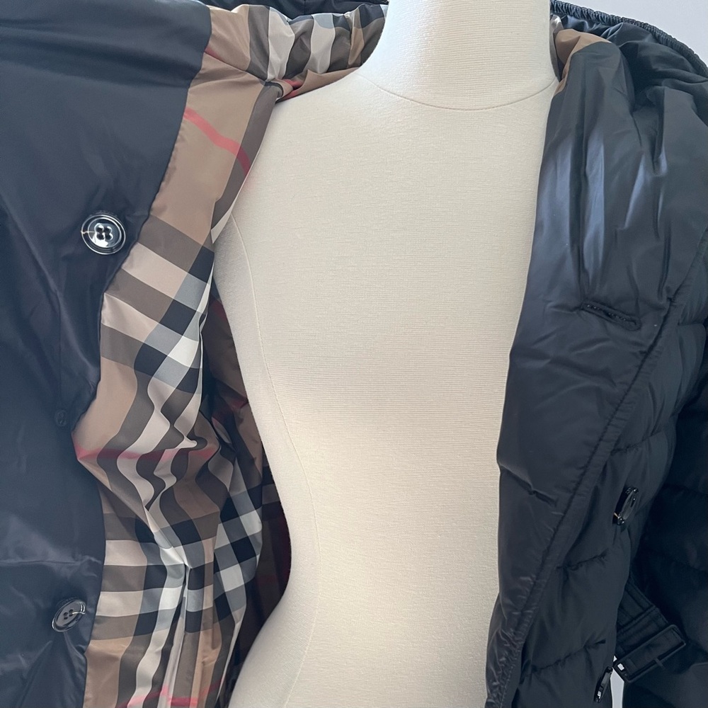 Burberry Down Puffer Coat in Black - Picture 5 of 15